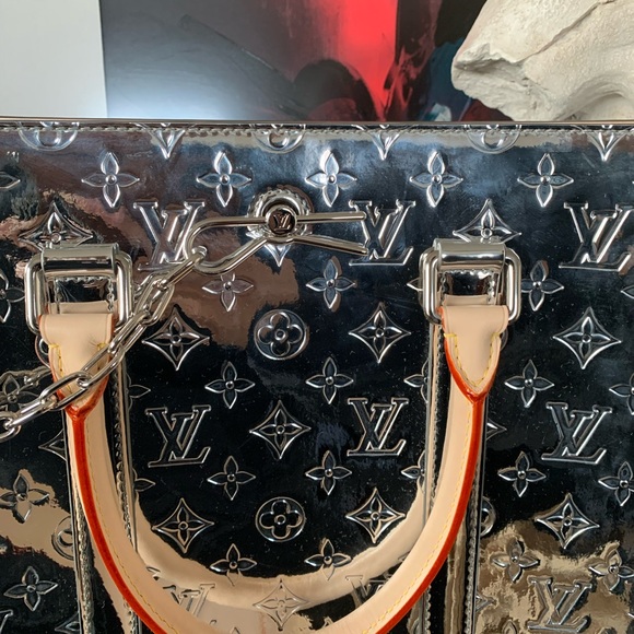 SOLD!!! NWT Louis Vuitton Men’s F/W 21-22 Mirror Sac Plat - Picture 13 of 16